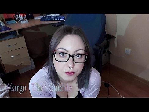 ❤️ Sexet pige med briller sutter Dildo dybt på kamera ❌ Porno at da.xxxdesichudai.ru ❌️❤